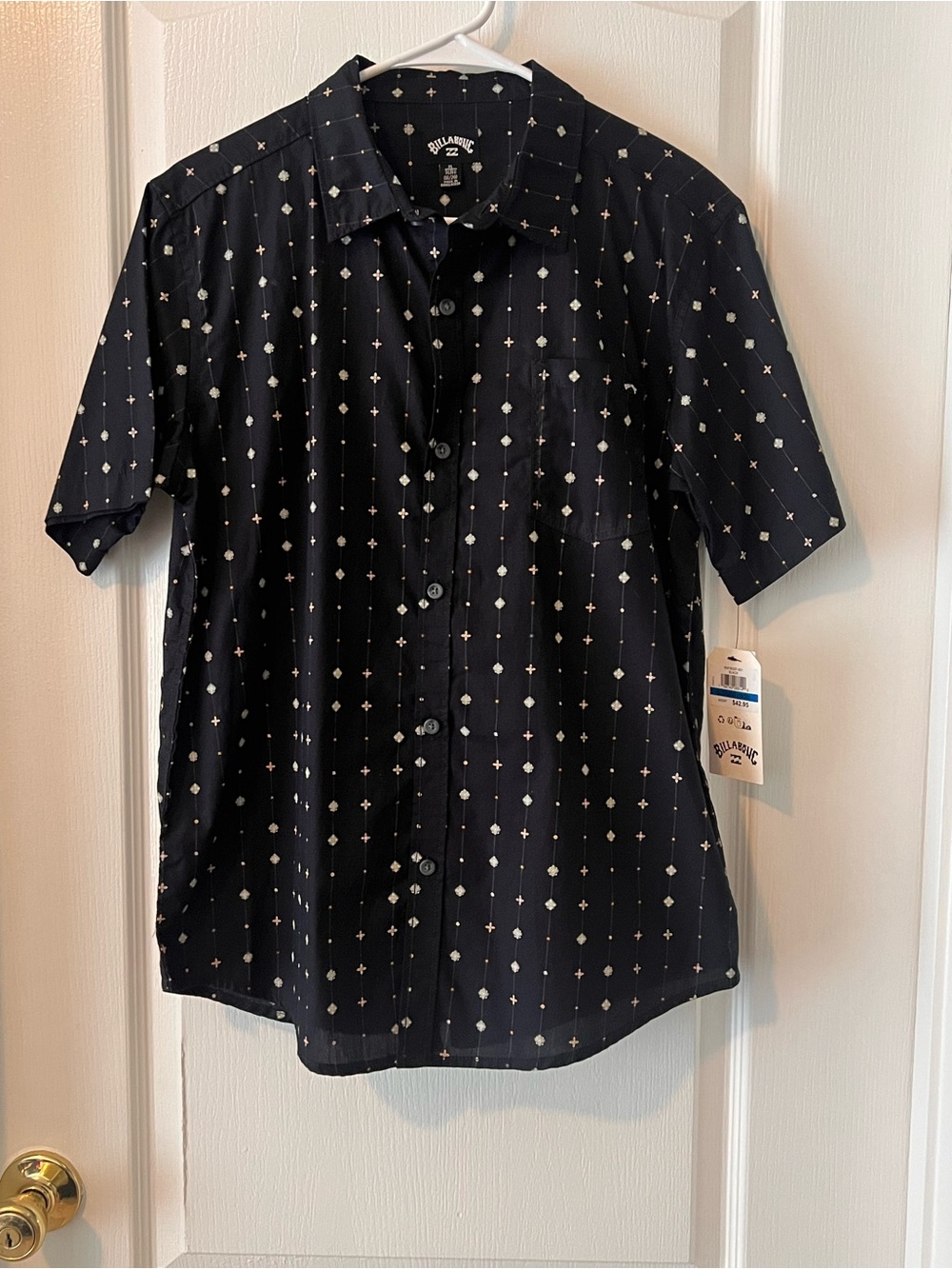 Billabong Boys XL 18-20 Black Short Sleeve Button Down Shirt Geometric Graphic